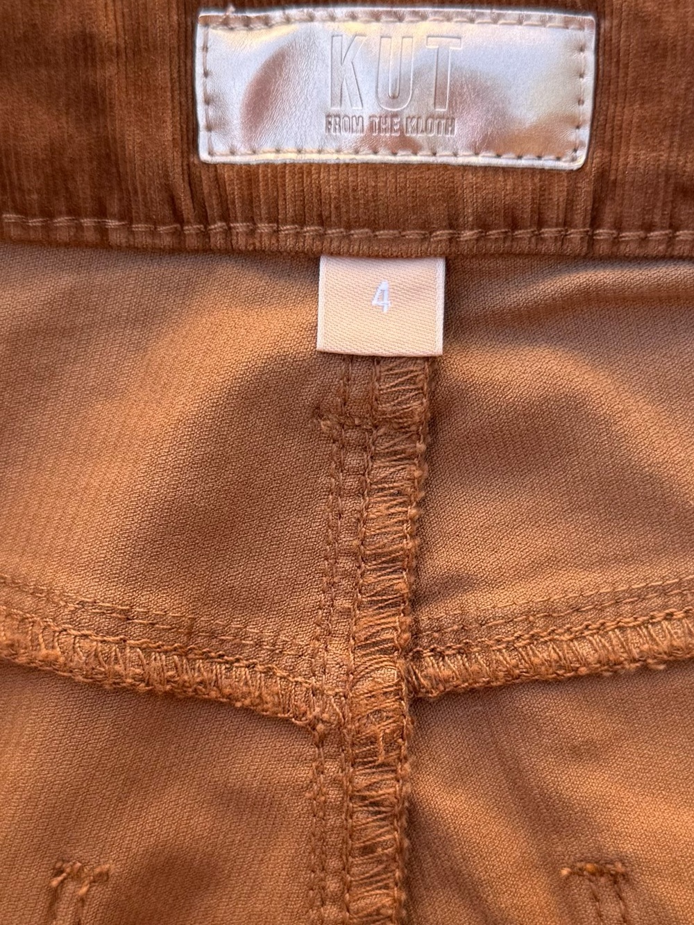 KUT from the Kloth Ana High Rise Fab Ab Flare Corduroy Jeans size 4 - Picture 4 of 11
